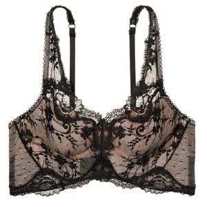 Victoria's Secret fabulous lace bra